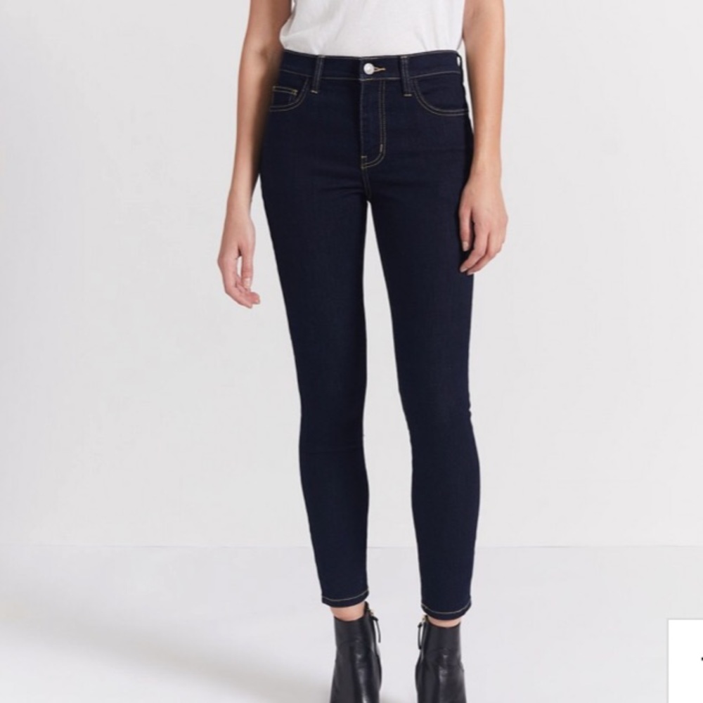 Current/ Elliot medium rise jeans